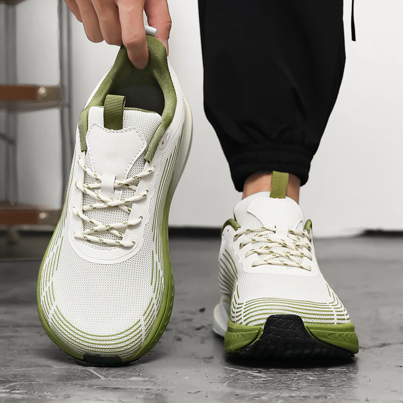 Man Wide Toe Box Running Shoe  - Sneaker Case ulasan dan harga